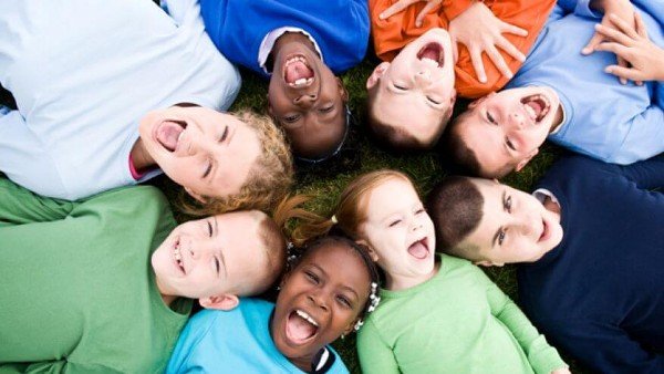 8 Kids in image for sermons